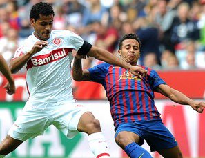 Mais um! Ponte Preta encaminha contratação de volante do Inter