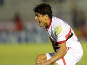 Diretor do Botafogo diz que não libera lateral ‘de graça’ para Ponte