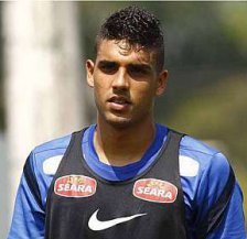 Paulistão Chevrolet: Ele fica! Santos renova com lateral por cinco anos