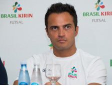 Futsal: Falcão marca e Brasil Kirin vence o Osasco