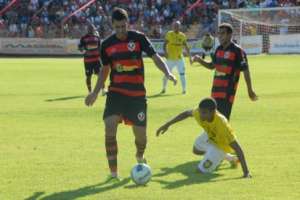 SUL-MATO-GROSSENSE: Águia vence e reverte vantagem contra o Cene