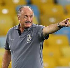 De olho na Copa, Felipão exalta viagem ‘proveitosa’ pela Europa