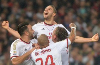 ITALIANO: Milan bate Genoa fora e vence a terceira seguida