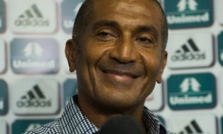 Cristóvão evita mudar Fluminense antes de jogo decisivo