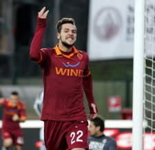 Italiano: Atacante é suspenso por soco e desfalca Roma em 3 jogos