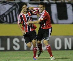 São Paulo contrata volante que se destacou no Paulistão