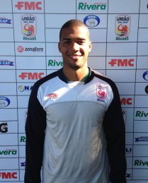 Segundona: União São João repatria goleiro Guilherme