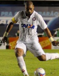 Libertadores: Imperador festeja gol e lamenta eliminação do Atlético-PR