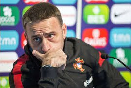 Paulo Bento renova com Portugal até Eurocopa de 2016