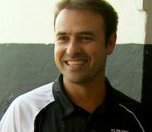 De olho na estreia da Série B, time de Sidney Moraes treina em dois períodos