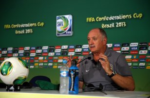 Brasil sobe 3 posições e fica em 6º no ranking da Fifa