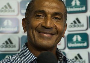 Cristóvão celebra volta da confiança no Fluminense