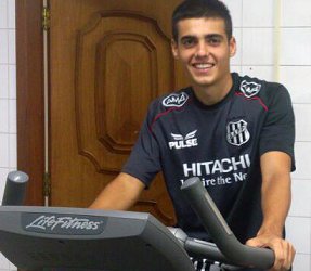 Revelado no Guarani, promessa do Santos acerta com a Ponte Preta