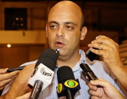 Série C: Guarani anuncia novo técnico até segunda e mantém política salarial