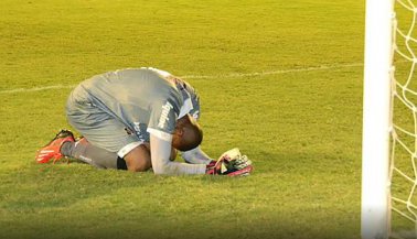 PERNAMBUCANO: Apito estranho, regulamento ruim e Sport na decisão