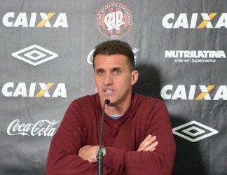 EXCLUSIVO! Botafogo contrata ex-técnico de Bugre e Santos para vaga de Hungaro