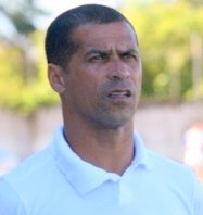 Pingo comemora bola de bronze entre os melhores técnicos do Catarinense