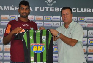 Série B: América-MG anuncia volante destaque de time do Paulistão