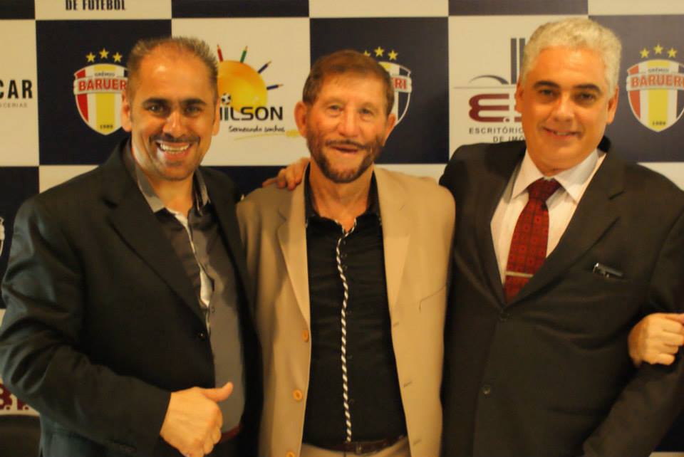 Conformada com Série B, Portuguesa rifa carro para amenizar crise