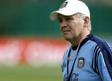 Copa 2014: Técnico da Argentina diz que Brasil ‘sempre é o melhor’