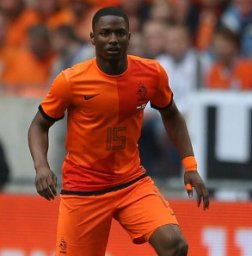 Copa 2014: Jovem lateral se lesiona e desfalcará Holanda