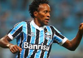Enderson testa veterano antes de estreia do Grêmio