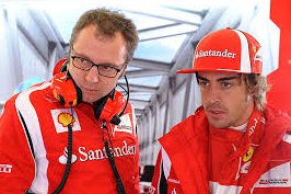 F1: Alonso isenta Domenicali de culpa e pressiona Ferrari