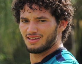 Revelação do Londrina dá balão no Grêmio e assina pelo Flamengo