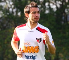 Ex-Portuguesa é afastado no São Paulo e vai treinar em Cotia