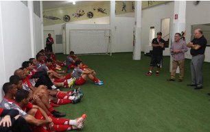 ‘Quem manda no futebol sou eu’, diz novo vice do São Paulo