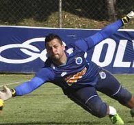 Atual campeão Brasileiro vai com Fábio e reservas a Salvador