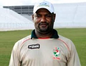 Pernambucano: Em véspera de decisão de 3º e 4º, técnico deixa o Salgueiro