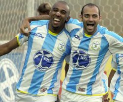 Guarani disputa ex-atacante da Ponte Preta com rivais da Série C