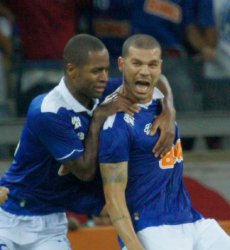 Seleção do Brasileirão com defesa surpresa, meio pegador e técnico promissor 4 0002048179844 img