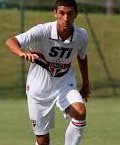 Jovem promessa evita euforia após boa atuação pelo São Paulo