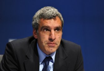 Copa 2014: Fifa volta a lamentar atrasos com estruturas temporárias