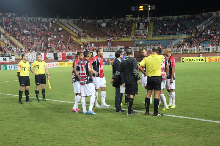 Joinville-SC x Novo Hamburgo-RS – Nóia tem vantagem e JEC força máxima