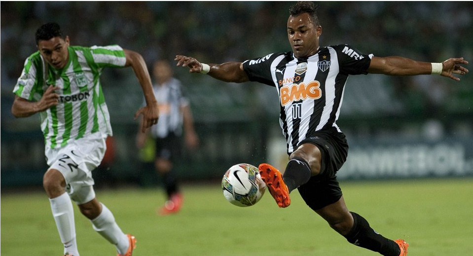 Atlético Nacional-COL 1 x 0 Atlético-MG – Victor brilha, mas Galo leva gol no final