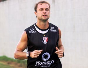 Série B: Joinville tenta esquecer Copa do Brasil para surpreender o Paraná