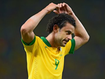 Atacante celebra garantia de Felipão de que estará na Copa