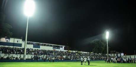 SERGIPANO: Confiança tenta passar pelo Amadense