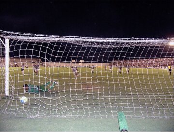 Botafogo-PB 3 x 2 Treze – Festival de pênaltis e botafoguense ‘morto’ no final!