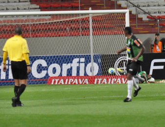 Artilharia Série B: Segunda rodada deixa seis atacantes empatados com dois gols