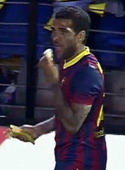 Nilson Ribeiro: Nem sequer somos macacos… (uma banana para a ignorância!)