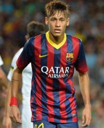 Espanhol: Neymar diz que pretende voltar a jogar na temporada