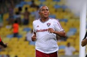 Cristóvão repete Flu e deixa atacante “gordinho” entre os reservas