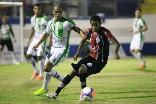Série B: Sem ex-Corinthians, Joinville contrata meia do Atlético-PR