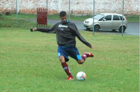 Série C: Ex-zagueiro do Atlético-PR é apresentado no Caxias