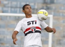 Série C: Madureira acerta com ex-zagueiro do São Paulo