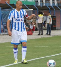 Série B: Novela chega ao fim e ídolo renova com Avaí